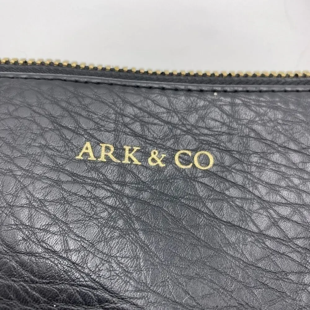 Ark & Co Clutch/makeup Bag Black Quiet Luxury‎ Leather